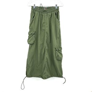 Urban Outfitters Cargo Utility Skirt Womens XS Green Pockets Long Grunge Skater